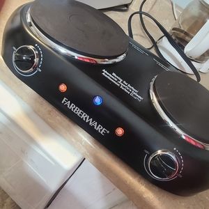Farberware double-burner portable cooktop